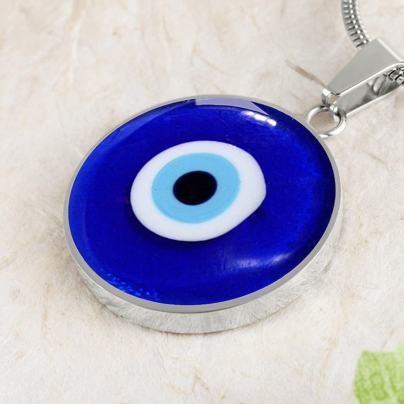 "Protect & Shine: Evil Eye🧿Bracelet Pendant"