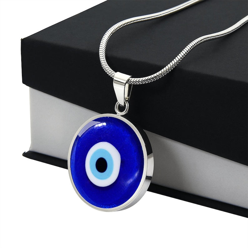 "Protect & Shine: Evil Eye🧿Bracelet Pendant"